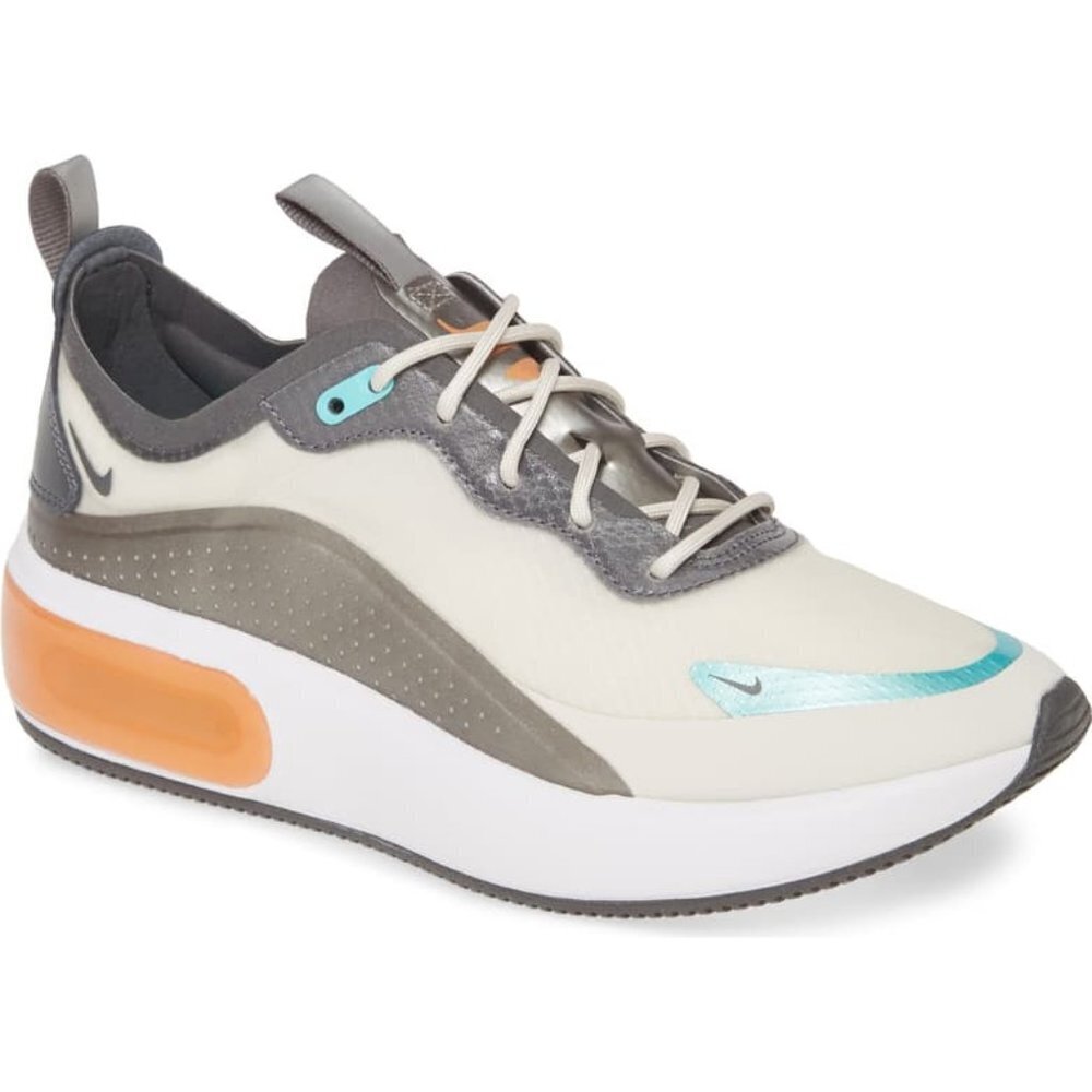 Nike Air Max Dia SE Sneaker sz 8